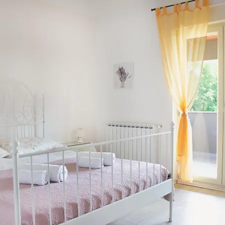 Lucia Apartment *
